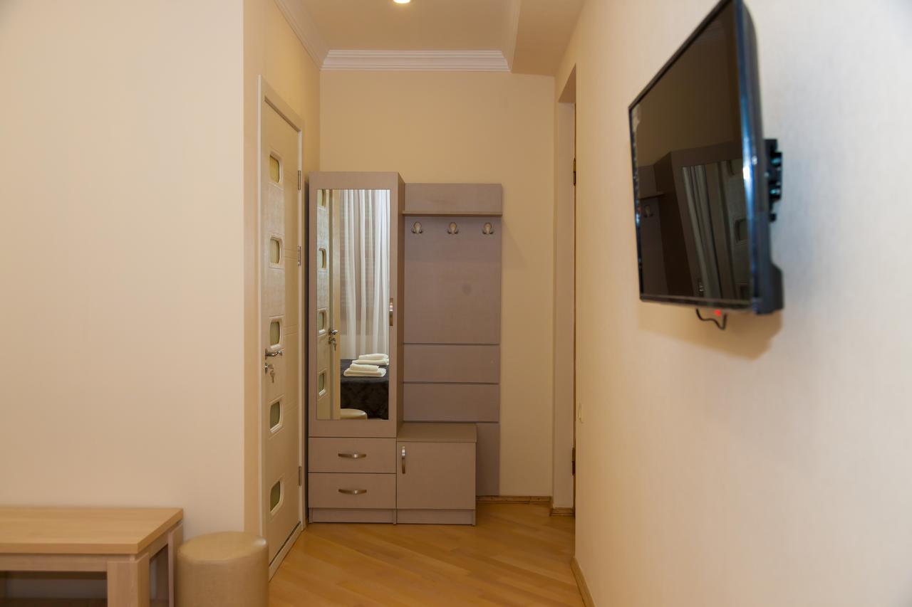 Holiday Rooms Τυφλίδα Εξωτερικό φωτογραφία
