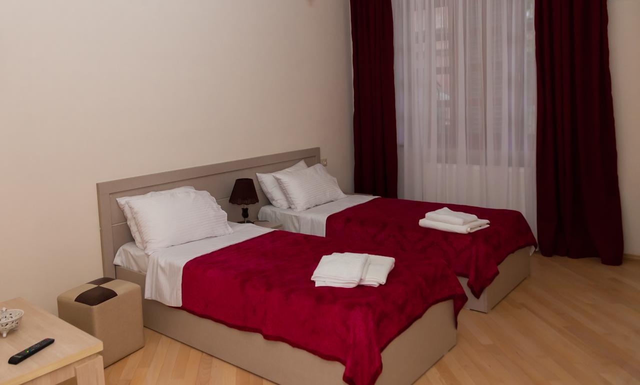 Holiday Rooms Τυφλίδα Εξωτερικό φωτογραφία