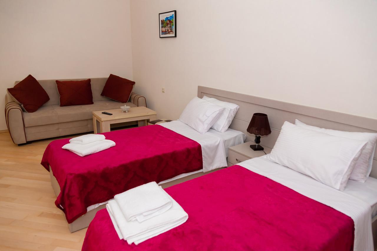 Holiday Rooms Τυφλίδα Εξωτερικό φωτογραφία